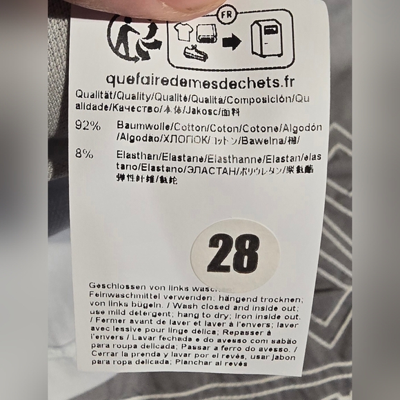 Hugo Boss Slim Fit Polo Size Large - Picture 7 of 7